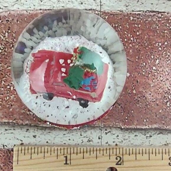 Mini Christmas Tree Truck Snowglobe Pickup Waterglobe Snow Globe Santa Reindeers - Picture 8 of 16